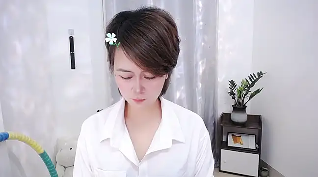 Snapshot of Fan_ting chatting on February 25, 6:47 am Fan ting online show from February 25, 6:47 am