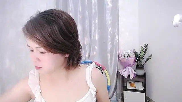 Snapshot of Fan_ting chatting on March 12, 2:09 am Fan ting online show from March 12, 2:09 am