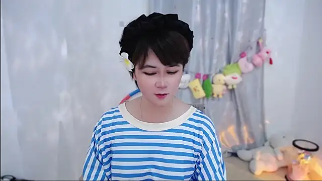 Snapshot of Fan_ting chatting on October 19, 2:07 pm Fan ting online show from October 19, 2:07 pm