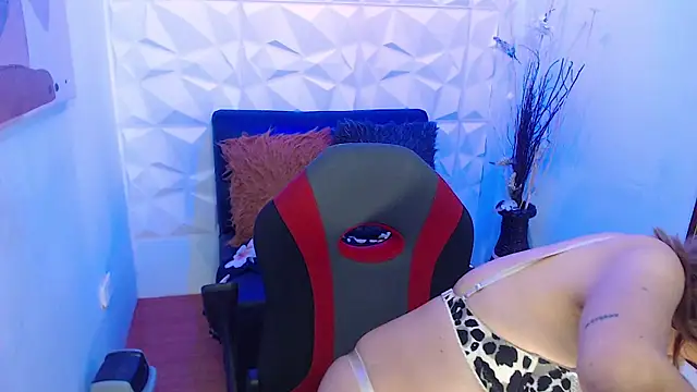 Diana serna online show from January 30, 12:37 pm