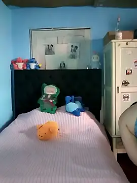 Elvishcassie  online show from January 8, 7:38 pm