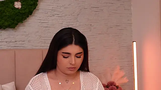 RachelSwaan online show from December 10, 11:11 am