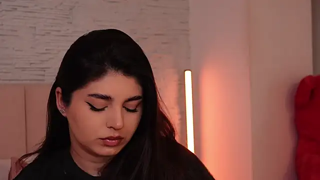 RachelSwaan online show from December 22, 11:44 am