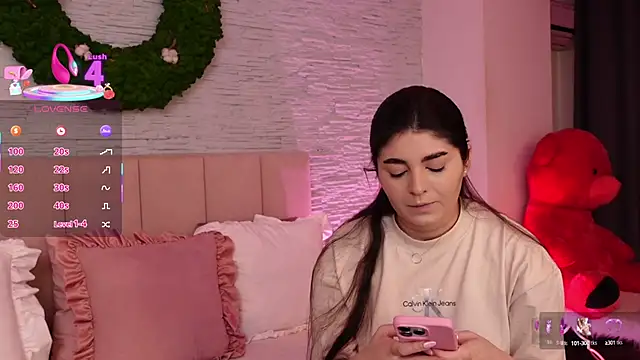 RachelSwaan online show from March 19, 5:19 am