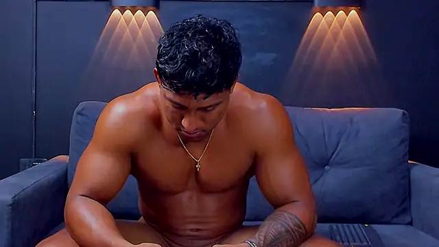 Snapshot of CallumMuscle chatting on March 9, 6:06 am CallumMuscle online show from March 9, 6:06 am