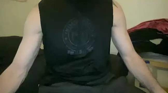 Snapshot of alphajoshkosh chatting on February 22, 1:35 pm alphajoshkosh online show from February 22, 1:35 pm