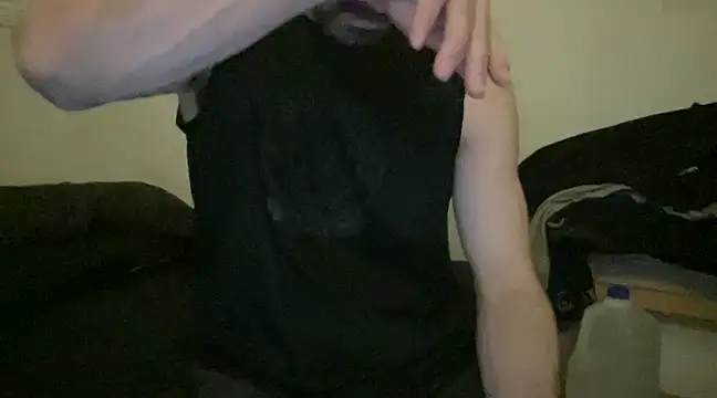 Snapshot of alphajoshkosh chatting on February 24, 1:13 am alphajoshkosh online show from February 24, 1:13 am