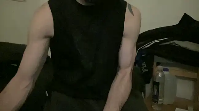 Snapshot of alphajoshkosh chatting on March 10, 4:07 am alphajoshkosh online show from March 10, 4:07 am