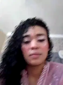 Snapshot of evafoxs chatting on January 2, 11:27 pm evafoxs online show from January 2, 11:27 pm