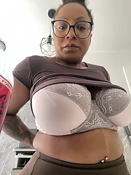 BabyFannyxx online show from April 9, 9:26 am