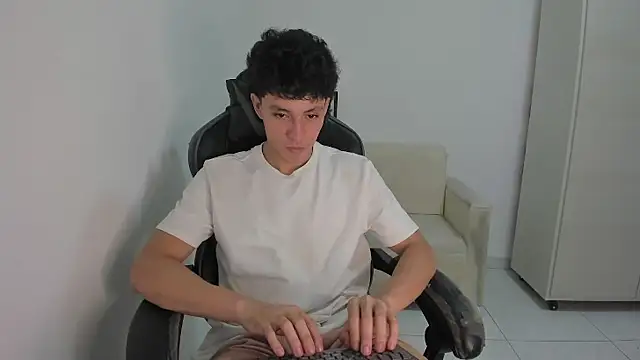 enzo sloran online show from March 6, 4:53 am