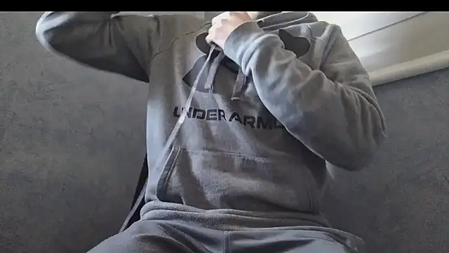 Snapshot of nextdoorneighbor chatting on December 23, 6:58 pm nextdoorneighbor online show from December 23, 6:58 pm