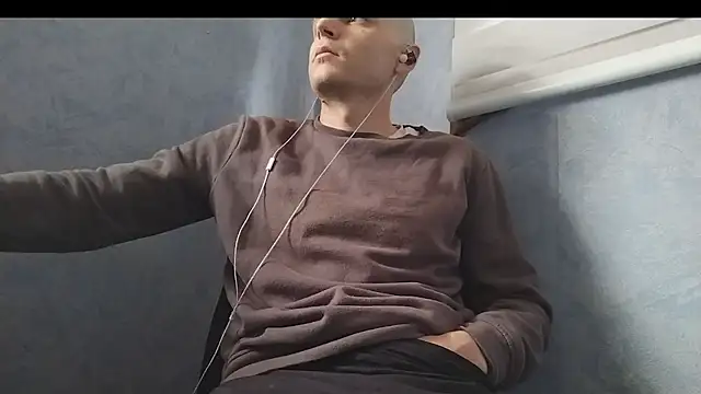 Snapshot of nextdoorneighbor chatting on December 30, 7:00 pm nextdoorneighbor online show from December 30, 7:00 pm