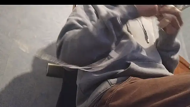 Snapshot of nextdoorneighbor chatting on January 1, 12:43 am nextdoorneighbor online show from January 1, 12:43 am