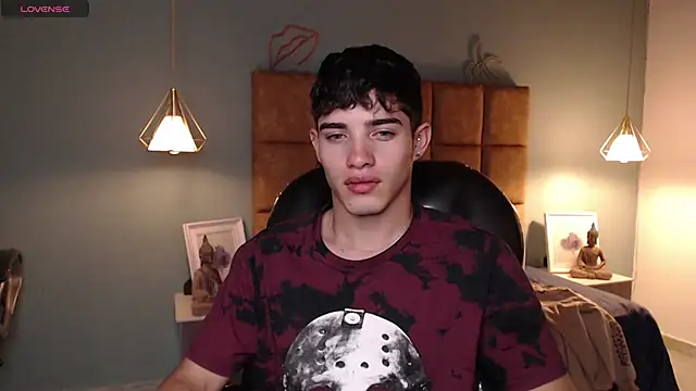 AlejooTwink online show from February 8, 11:45 pm