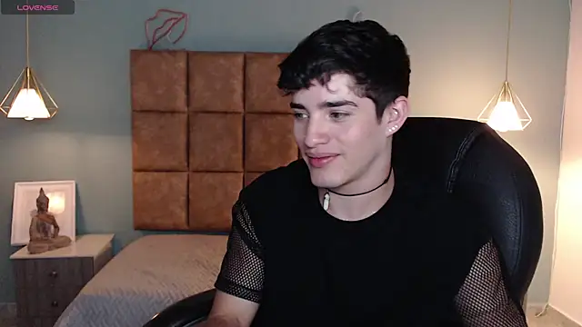 AlejooTwink online show from February 27, 12:32 am