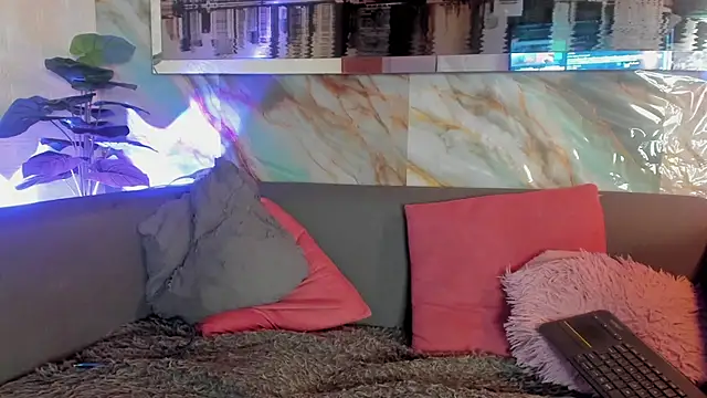 Layla 707 online show from March 14, 2:53 am