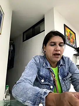 siri duque online show from October 27, 10:58 pm