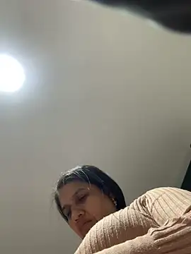 siri duque online show from December 16, 3:11 am