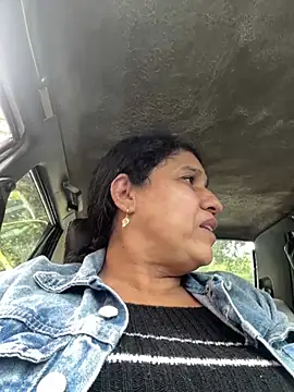 siri duque online show from January 31, 7:45 pm