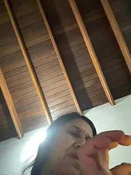 siri duque online show from April 21, 12:45 am