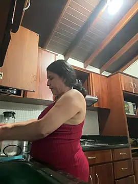 siri duque online show from June 2, 2:02 am