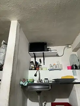 siri duque online show from June 5, 11:49 am