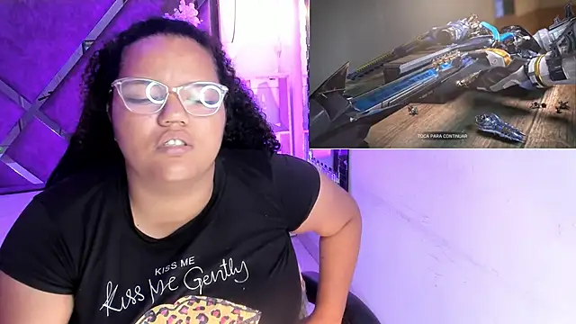 MhiaRey online show from November 29, 1:58 pm