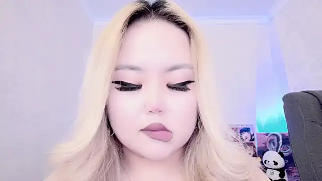 amelia sunlight online show from January 16, 11:59 pm