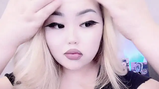 amelia sunlight online show from February 3, 12:04 am