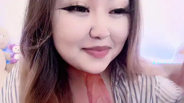 amelia sunlight online show from April 8, 5:13 pm