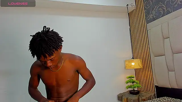 chimi88 online show from March 8, 1:25 pm