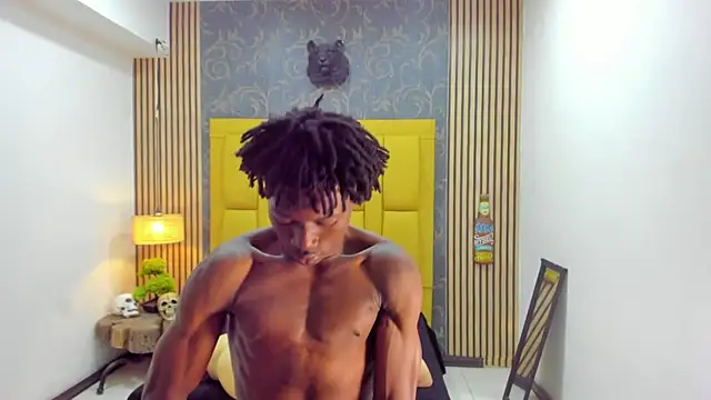 chimi88 online show from December 4, 11:30 am