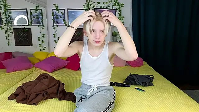 Ron Vils online show from February 13, 3:29 am