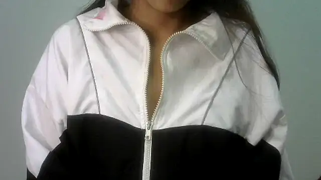 Snapshot of nanhi_munni chatting on May 26, 11:50 am nanhi munni online show from May 26, 11:50 am