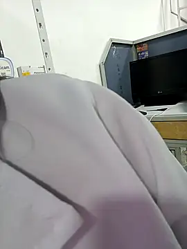 Megan jennerr online show from March 19, 1:32 am