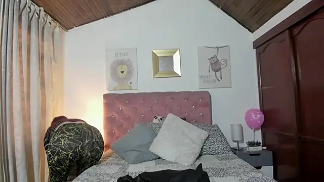 CelessteRedds online show from March 4, 11:27 am