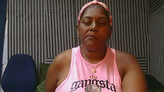 indiansuga online show from December 18, 8:15 pm