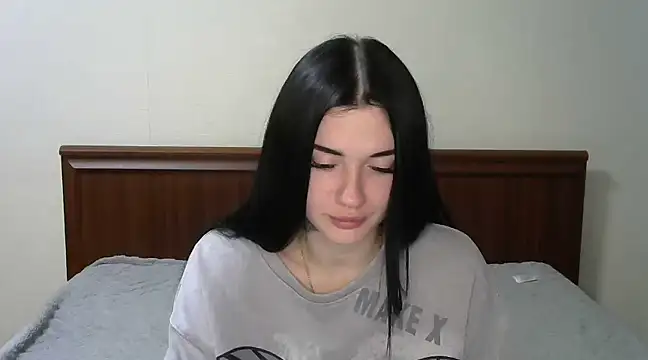 Liana diva online show from February 25, 11:00 pm