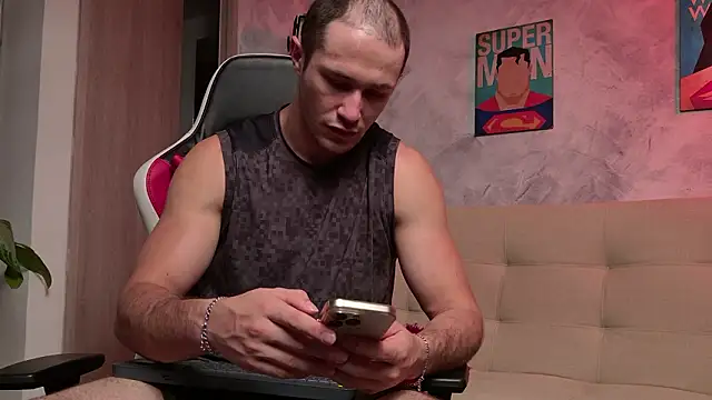 AxelFairchaild online show from February 18, 1:18 pm