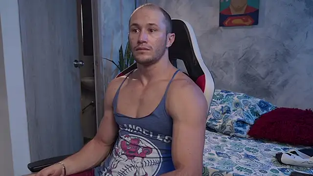 AxelFairchaild online show from April 8, 12:38 pm