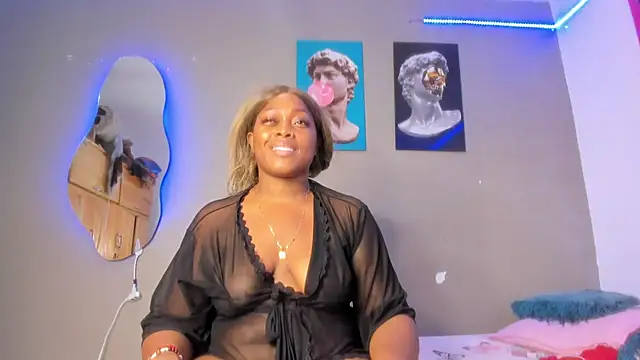 Lilybaudinx96 online show from December 19, 4:45 am