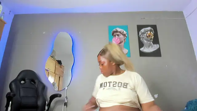 Lilybaudinx96 online show from February 20, 3:34 am