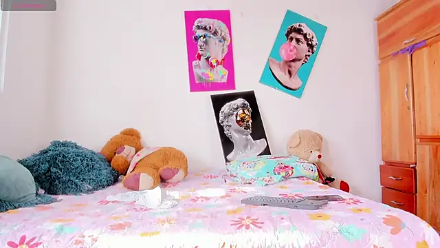 Lilybaudinx96 online show from September 12, 8:53 pm