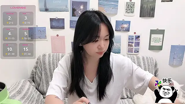 LiLiYbaby online show from December 3, 6:32 am