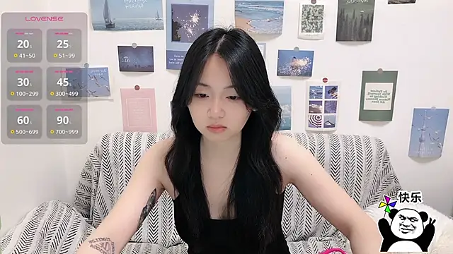 LiLiYbaby online show from December 17, 6:30 am