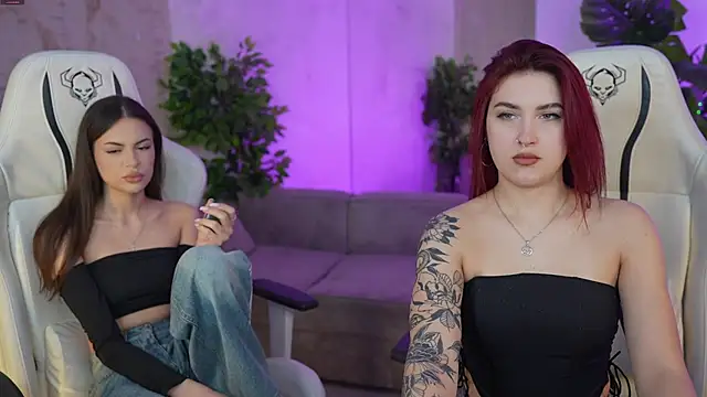 Magnetic Mia  online show from March 4, 9:07 am