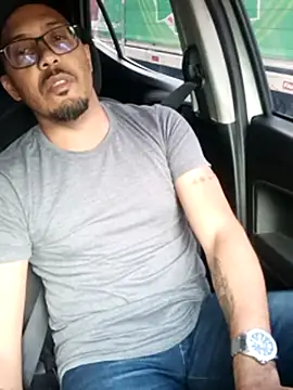 Snapshot of johnwalkerRjts chatting on October 14, 11:33 am johnwalkerRjts online show from October 14, 11:33 am