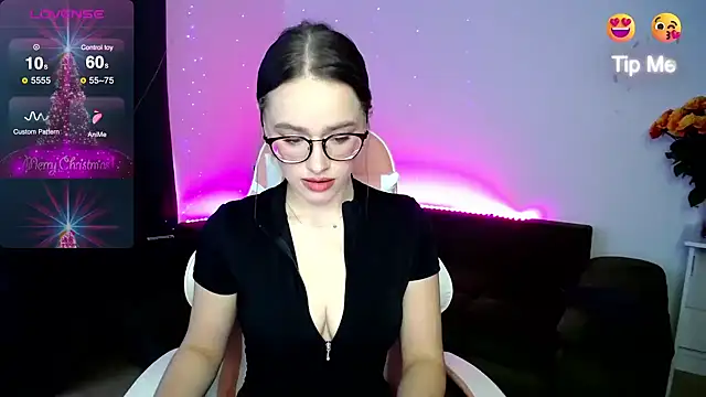 Emillias online show from January 17, 11:17 am