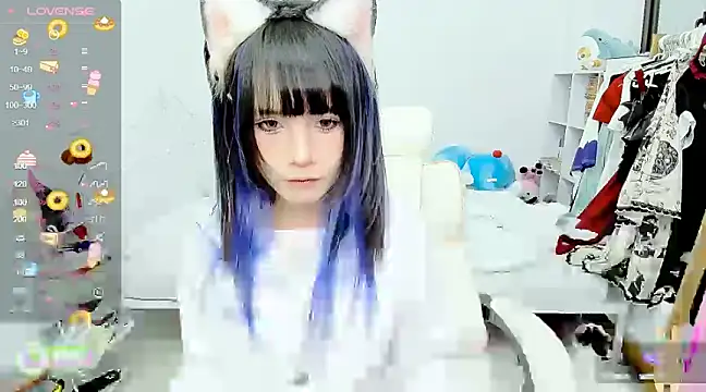 Snapshot of RassieRaph chatting on January 11, 4:46 pm RassieRaph online show from January 11, 4:46 pm